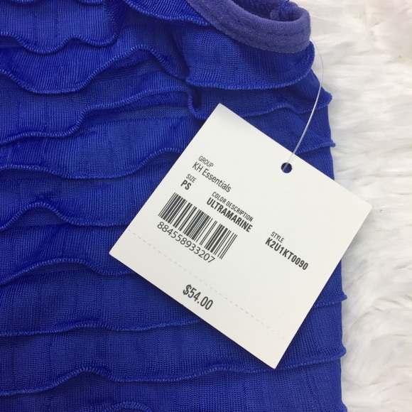 Kate Hill Essentials Ruffle Tank - Picture 3 of 6